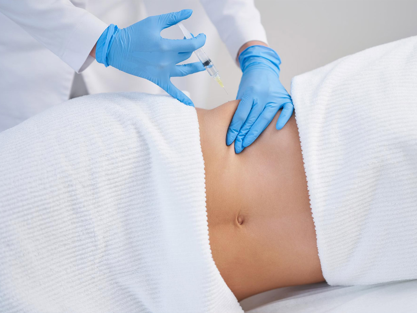 Estetska hirurgija | Da li postoji starosna granica za liposukciju?