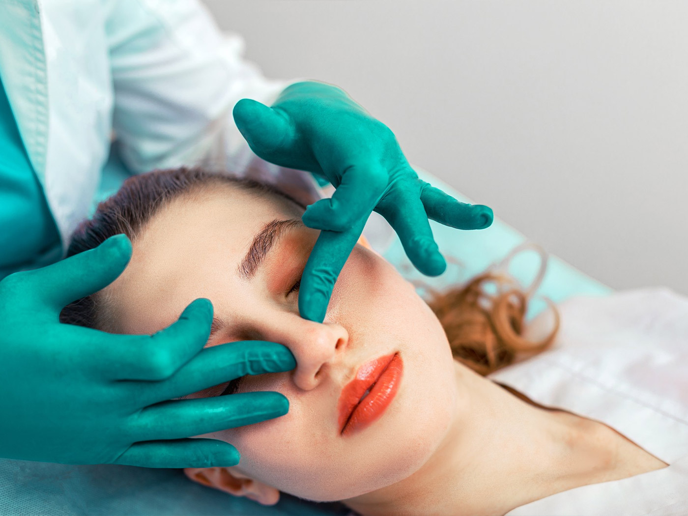Estetska hirurgija | Da li treba da uradim rinoplastiku ili septoplastiku?