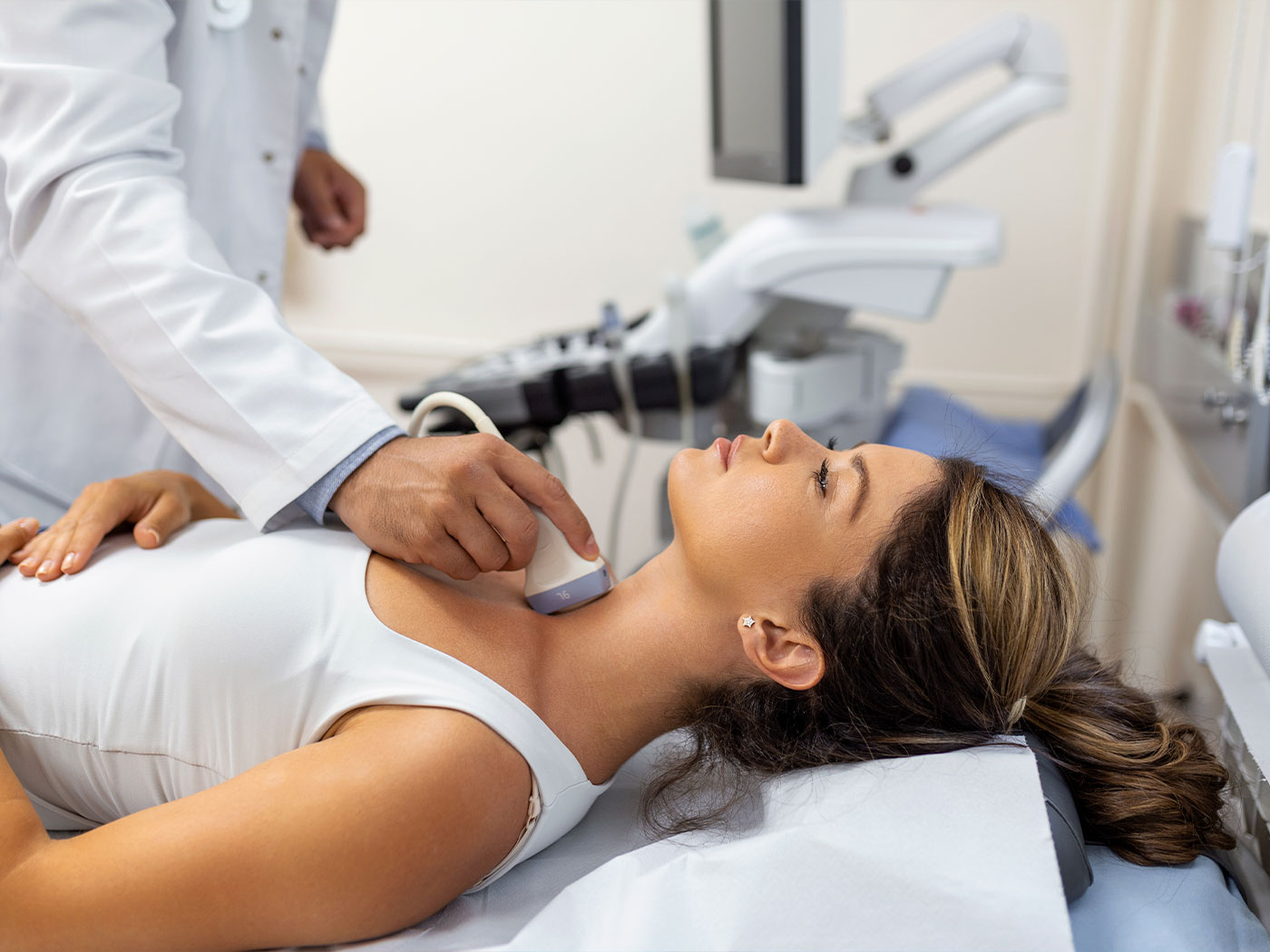 Plastic surgery | Do not delay thyroid surgery