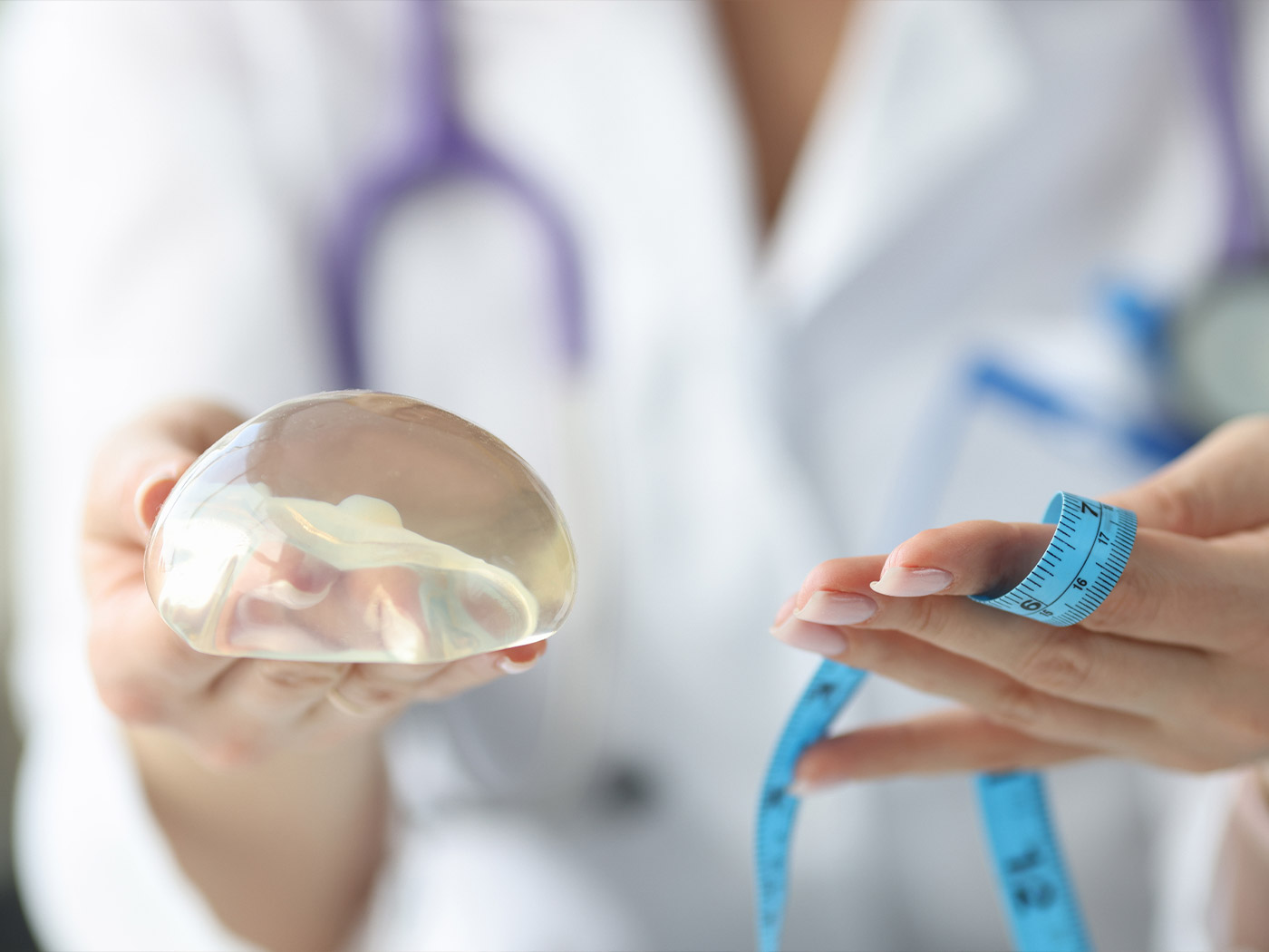 Plastic surgery | Which are better breast implants: Silicone or physiological?